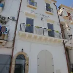 Oda ve Kahvaltı Don Alfredo Taranto